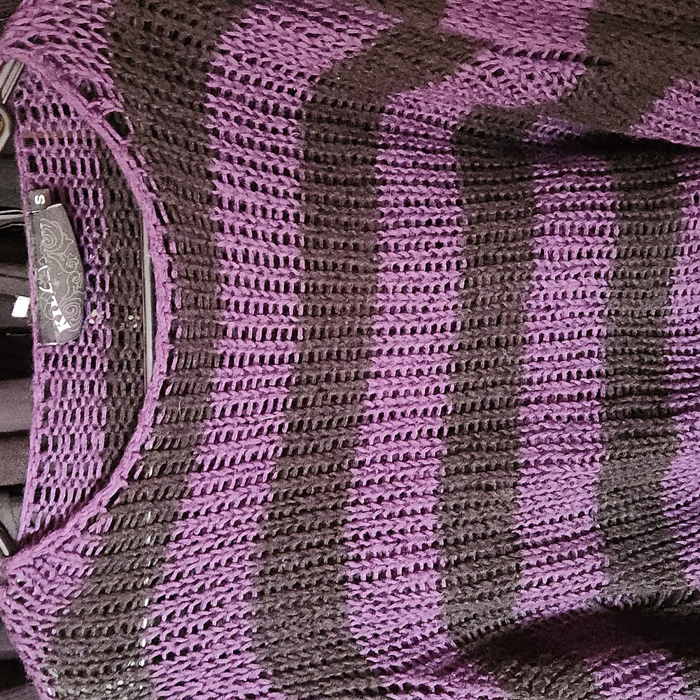 🖤distressed purple and black striped sweater - Picture 2 of 6